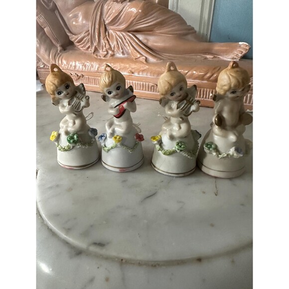 Vintage  Cherubs Angels Ceramic Bells Christmas Ornaments Figurines from 1960’s - Picture 2 of 4